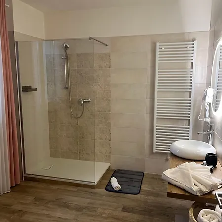 Ivy Park Pensión Medolla